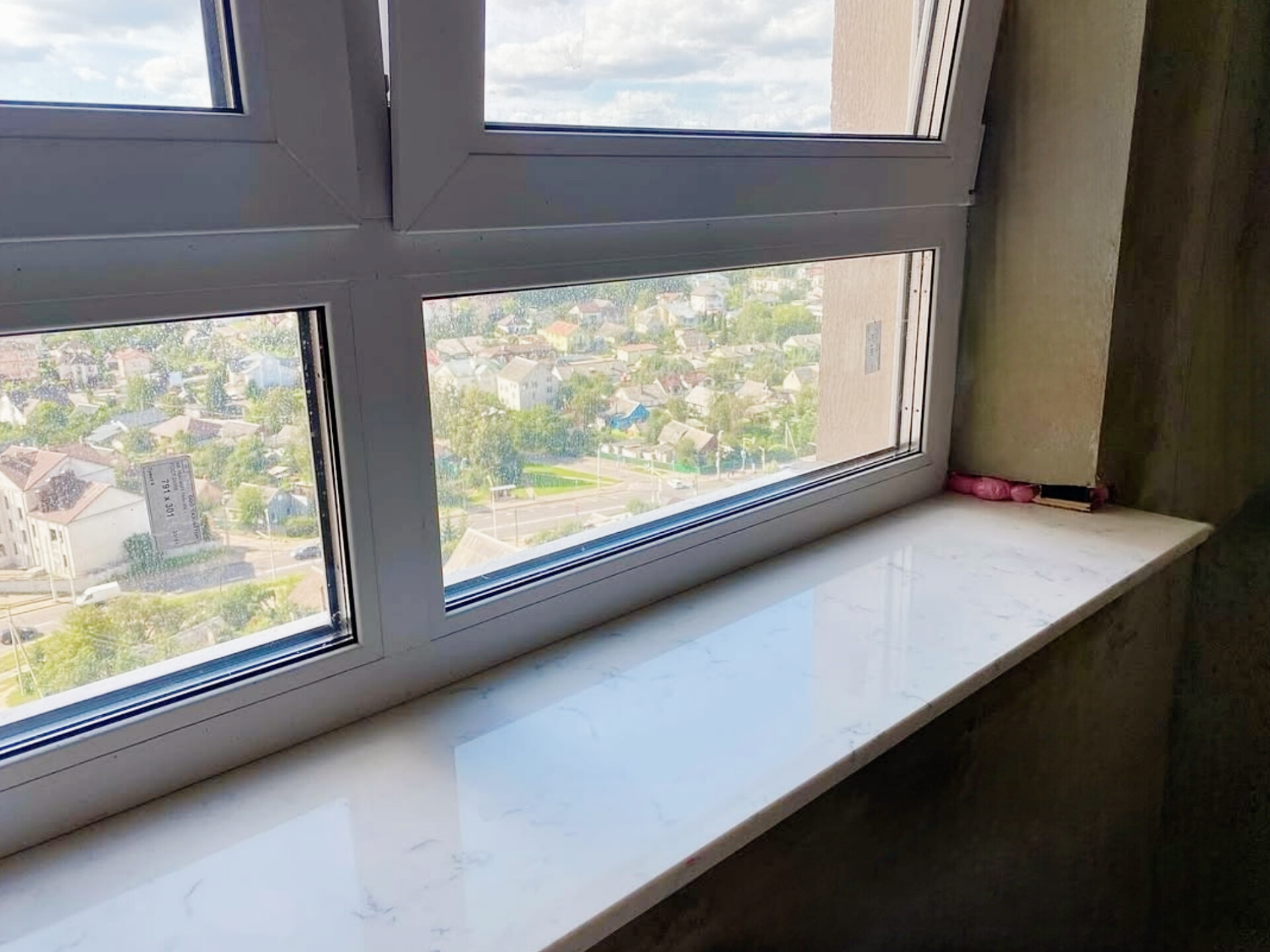 Изображение windowsill